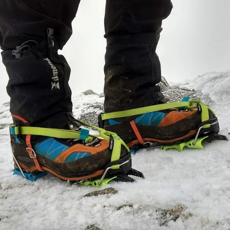 کفش مخصوص کوهنوردی در هیمالیا